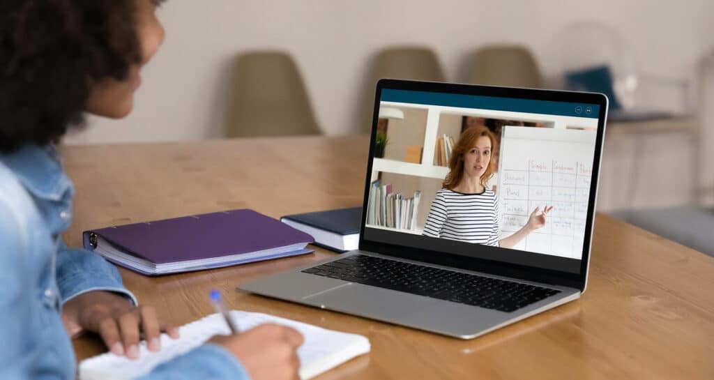 Member learning from an online class
